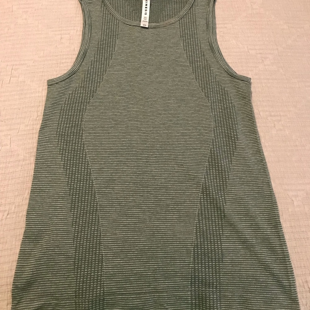 Kinesis green tank